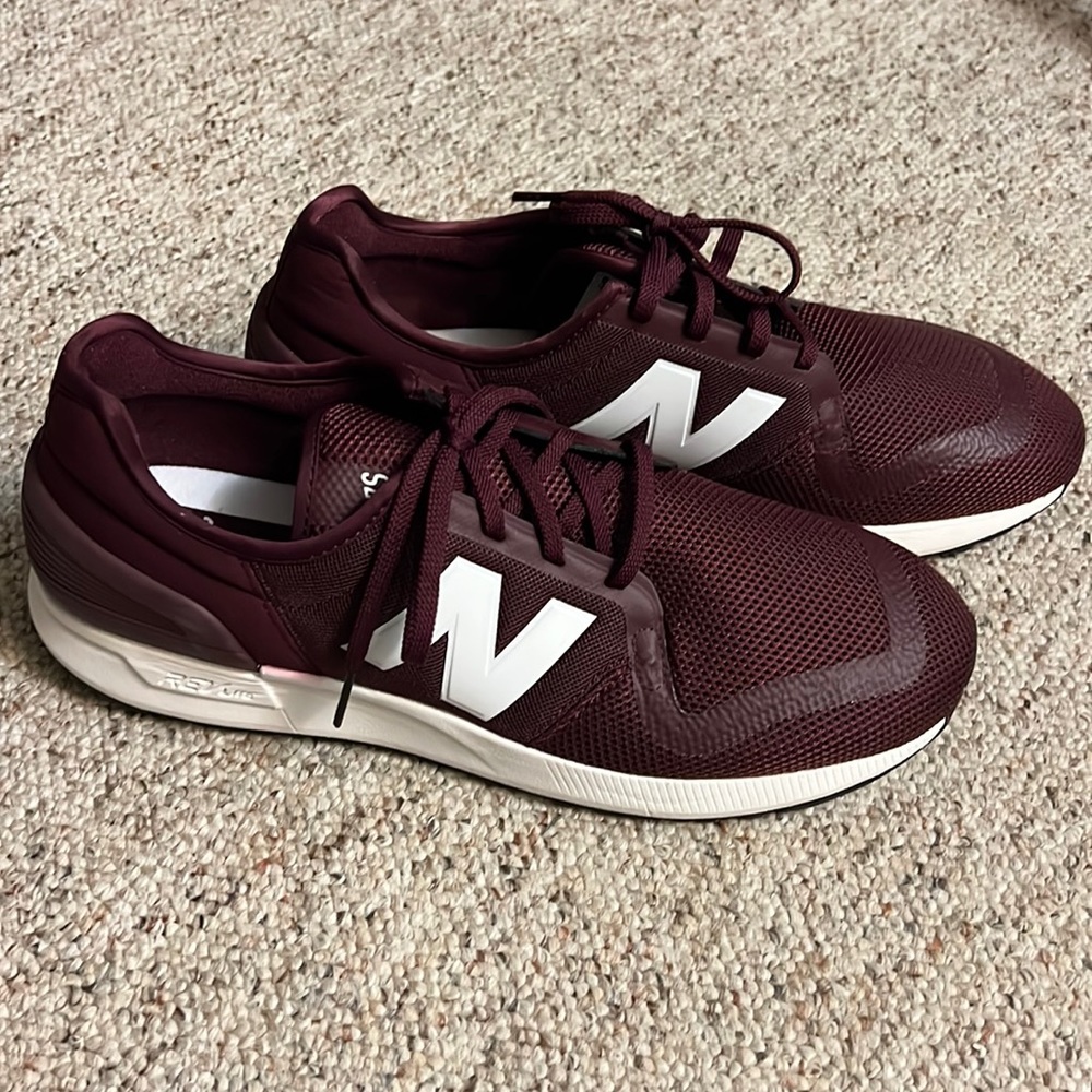New Balance Men's 247 V3 Sneaker